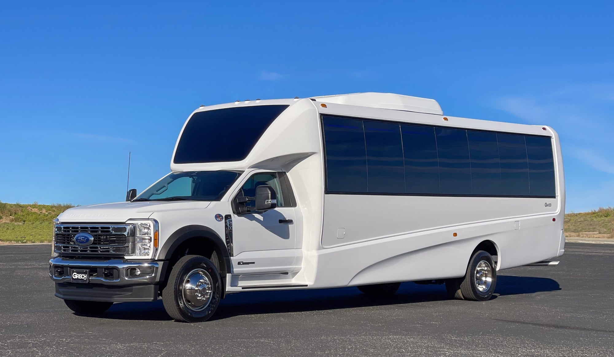 2025 (2024 chassis) F-600