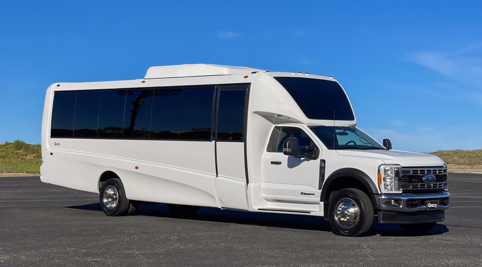 2025 (2024 chassis) F-600